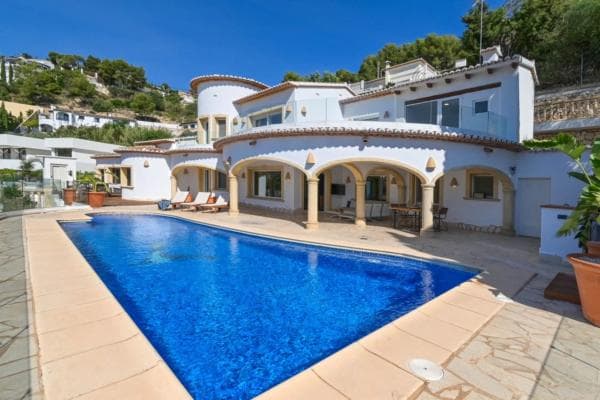 Chalet independiente en venta en Calle Benimodo, Moraira
photo 1