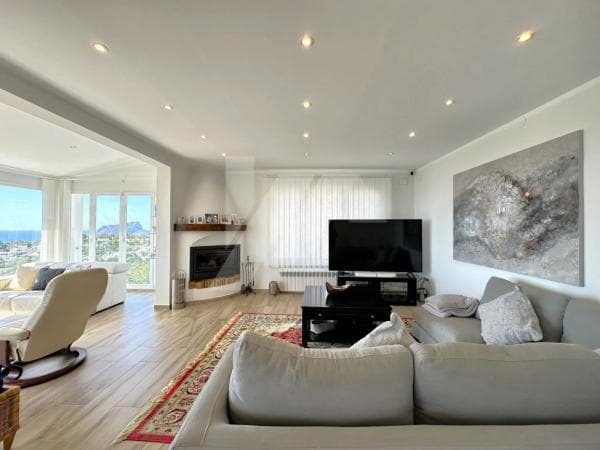 Chalet independiente en venta en Pinar de Advocat-Cometa, Moraira
thumbnail 2