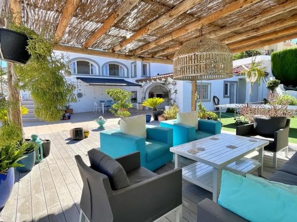 Chalet independiente en venta en Paichi, Moraira
photo 1