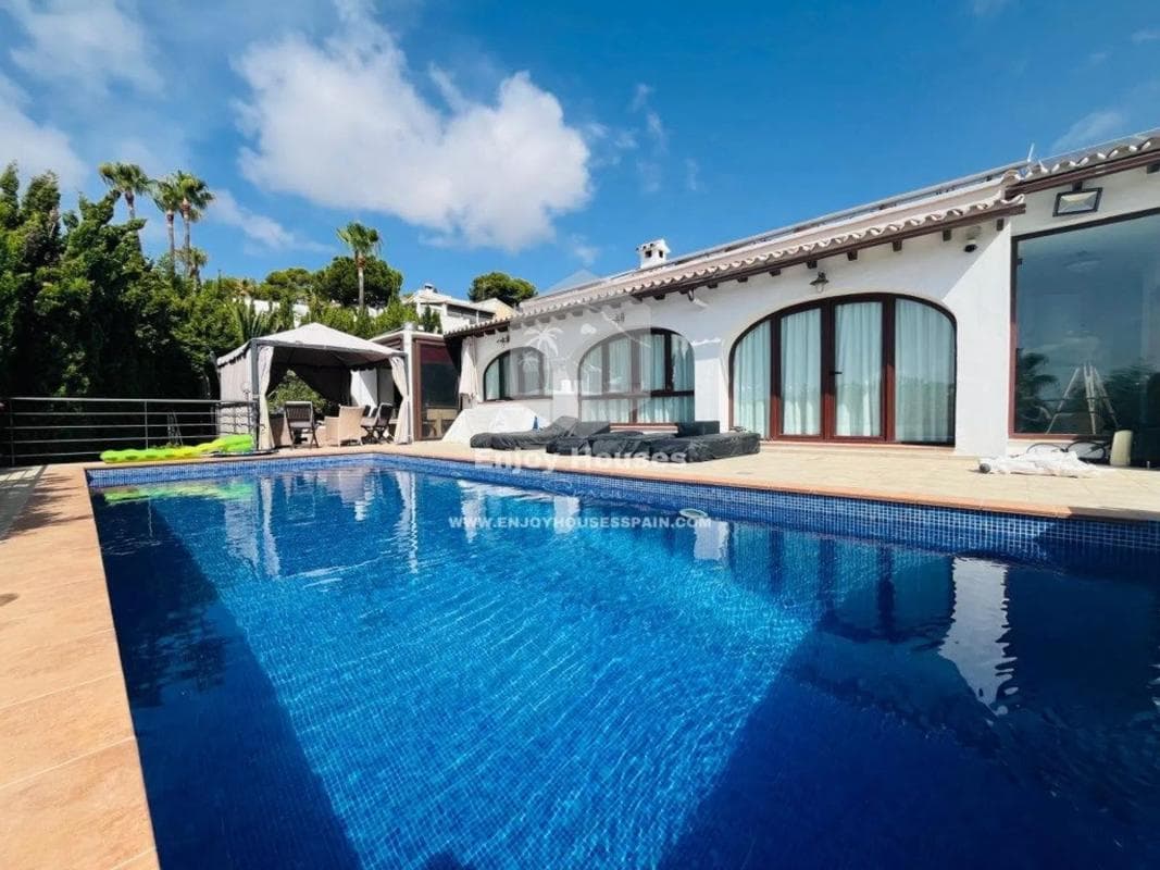 Venta de chalet independiente en Benimeit-Tabaira, Moraira
photo 4