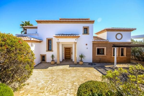 Chalet wolnostojący na sprzedaż w Casco urbano, Moraira thumbnail 2