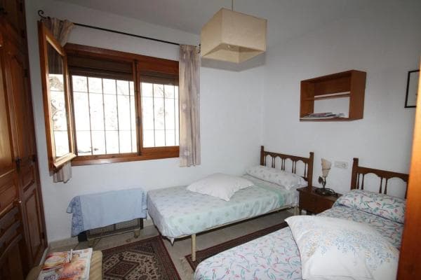 Chalet independiente en venta en Benimeit-Tabaira, Moraira
photo 1