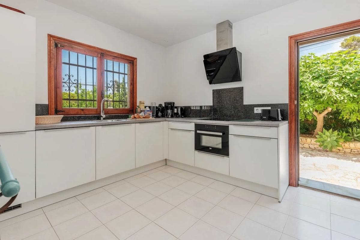 Продажа отдельного шале в El Portet-Pla del Mar, Морайра photo 4
