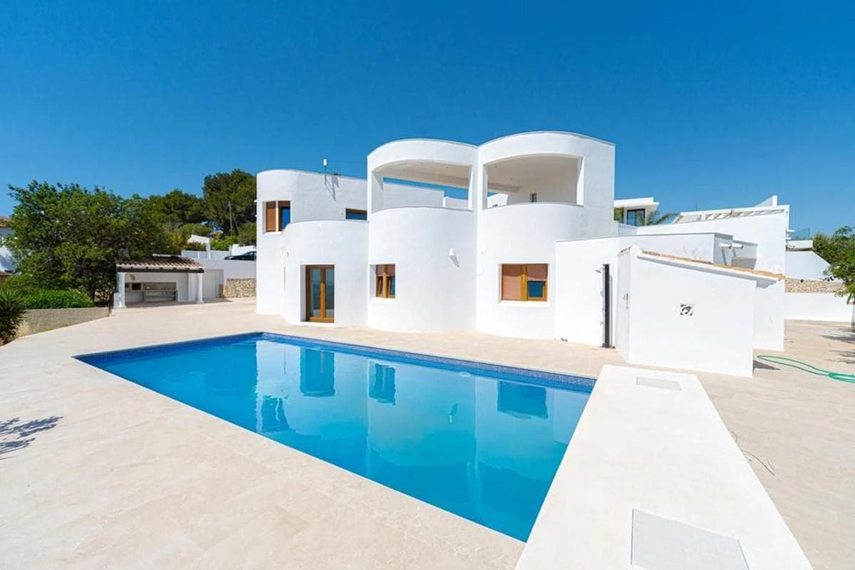 Venta de chalet independiente en Calle Benigànim, Moraira
photo 3