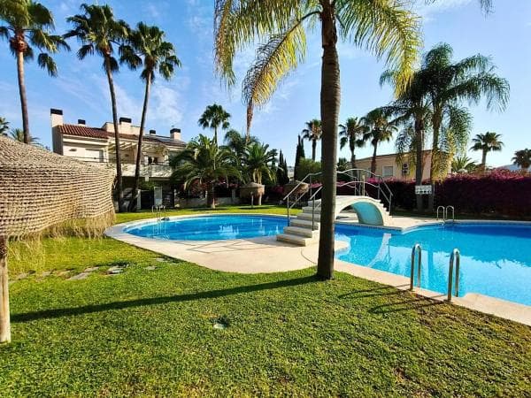 Chalet adosado en venta en Benimeit-Tabaira , Moraira thumbnail 2