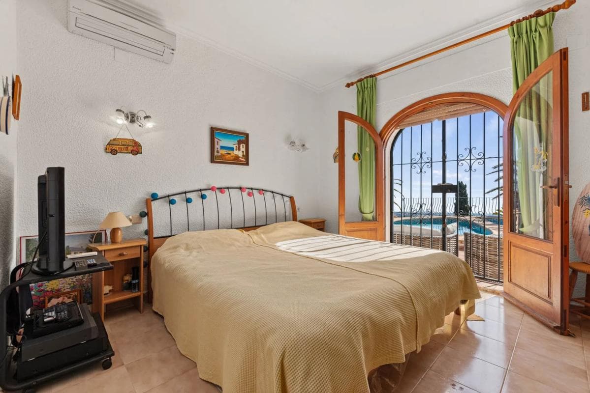 Venta de chalet independiente en Calle Beniopa, Moraira
photo 4