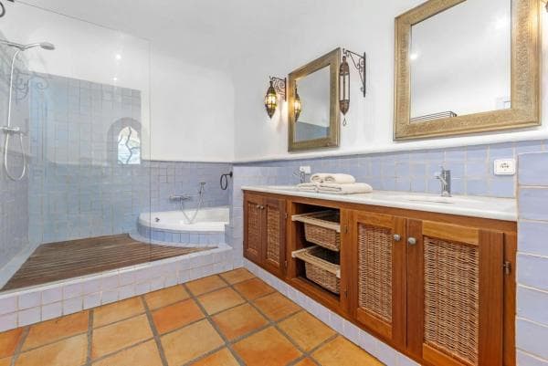 Chalet independiente en venta en Calle Zorzal, 48, Moraira
thumbnail 2