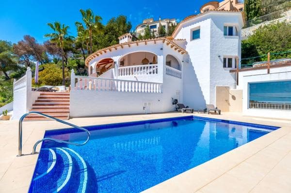 Chalet independiente en venta en Calle Albi, Moraira
photo 1