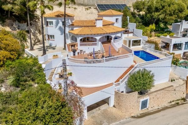 Chalet independiente en venta en Calle Albi, Moraira
thumbnail 2