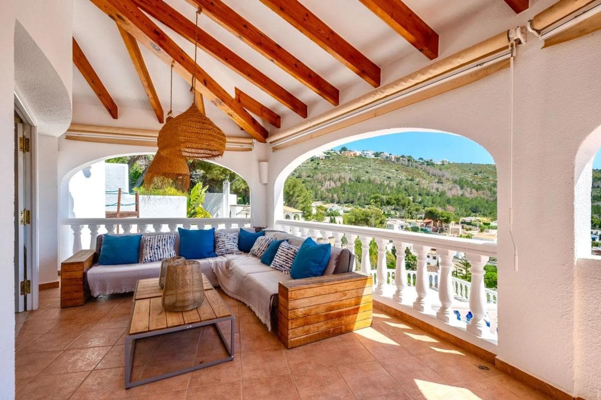 Venta de chalet independiente en Calle Albi, Moraira
photo 4