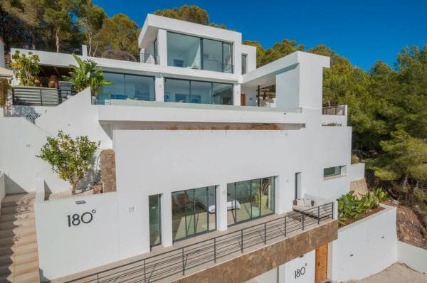 Chalet independiente en venta en Benimeit-Tabaira, Moraira
thumbnail 2