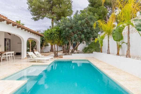 Chalet independiente en venta en Moravit-Cap Blanc, Moraira
thumbnail 1