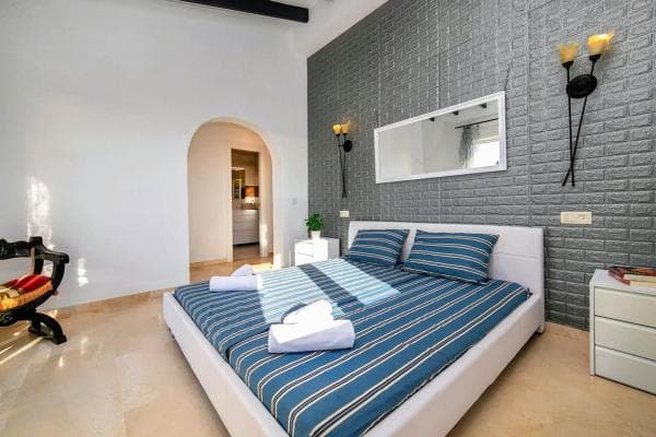 Chalet independiente en venta en Pinar de Advocat-Cometa, Moraira
photo 1