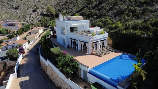 Chalet independiente en venta en El Portet-Pla del Mar, Moraira
thumbnail 1