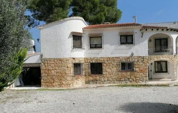 Chalet independiente en venta en Pinar de Advocat-Cometa, Moraira
photo 1