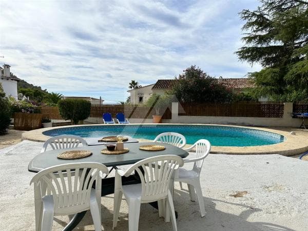 Chalet independiente en venta en Paichi, Moraira
thumbnail 1