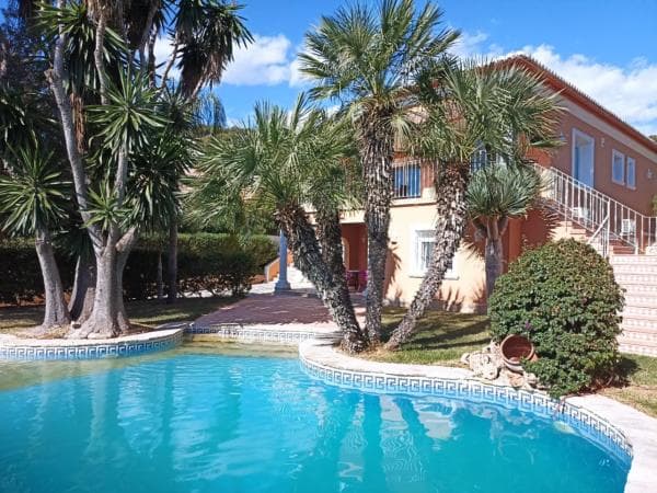 Chalet independiente en venta en Pinar de Advocat-Cometa, Moraira
photo 1