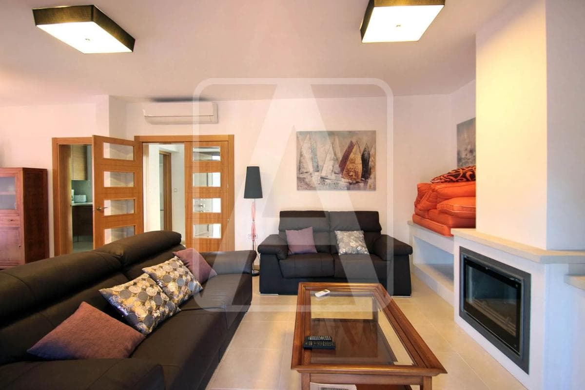 Sale of independent chalet in Pinar de Advocat-Cometa, Moraira
photo 4
