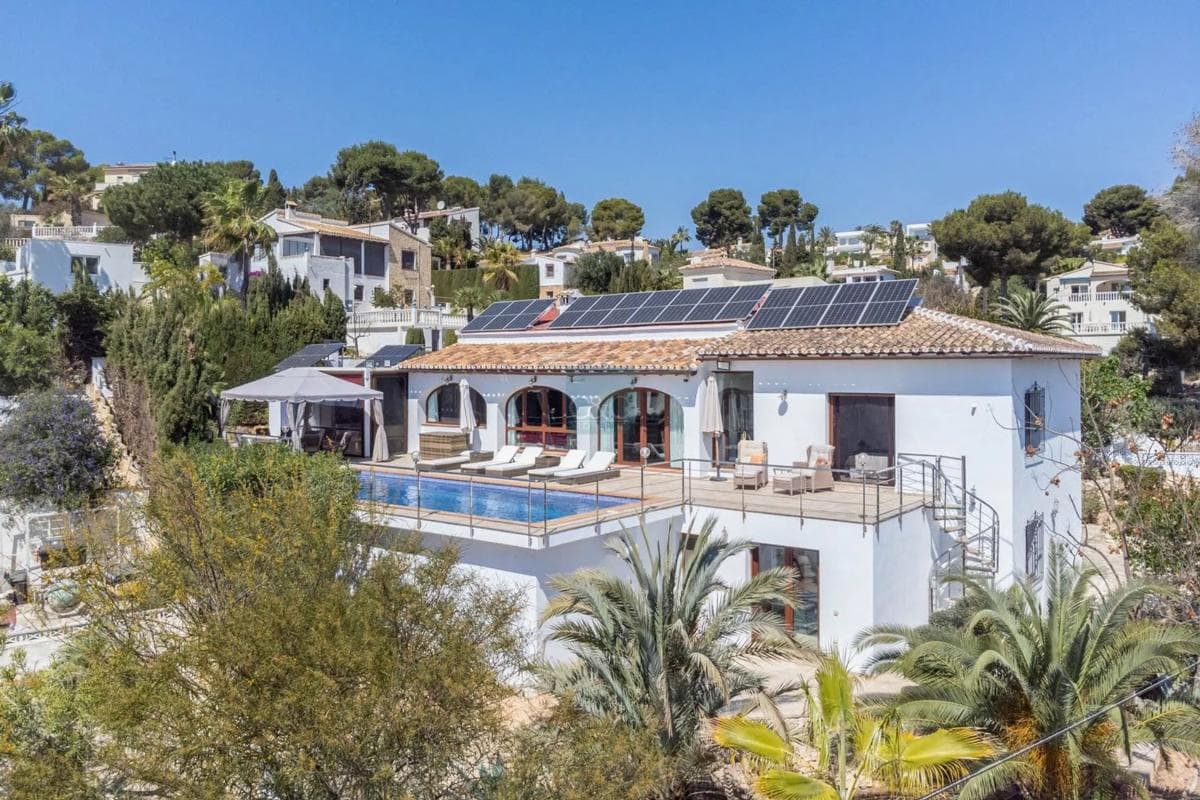 Venta de chalet independiente en Calle Elche, Moraira
photo 5