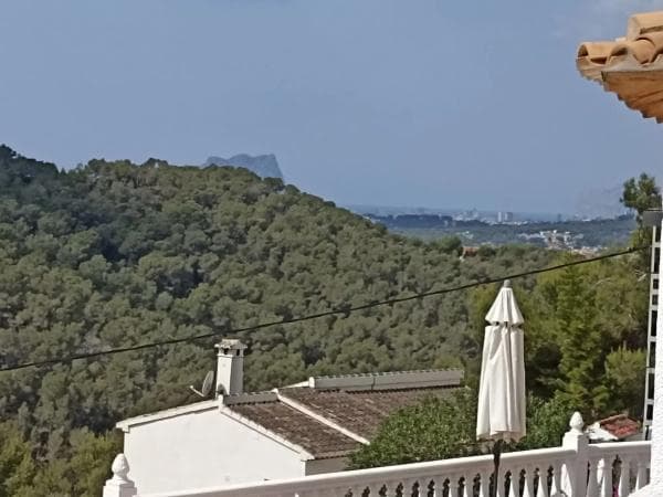 Independent chalet for sale in Calle Albi, Moraira
thumbnail 2
