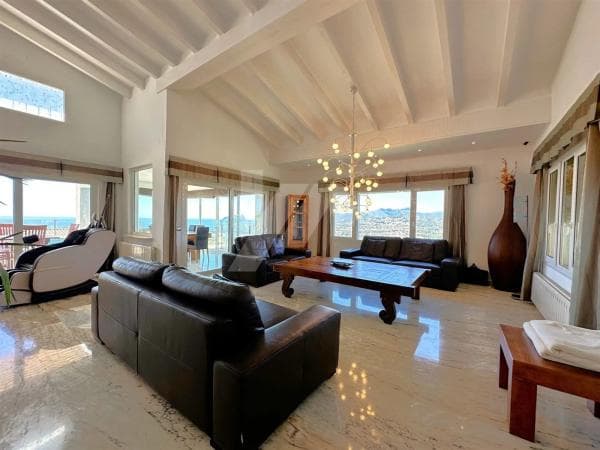 Chalet independiente en venta en Paichi, Moraira
thumbnail 1