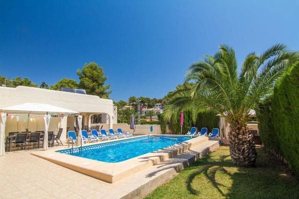 Chalet independiente en venta en Pinar de Advocat-Cometa, Moraira
thumbnail 1