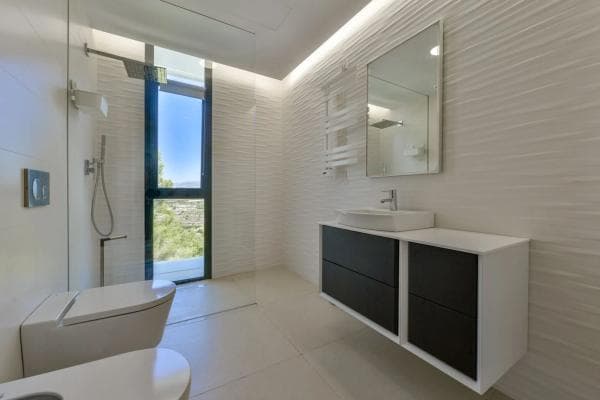 Chalet independiente en venta en Benimeit-Tabaira, Moraira
thumbnail 1