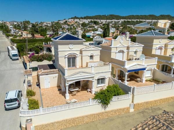 Chalet independiente en venta en La Vallesa, Calpe
thumbnail 2