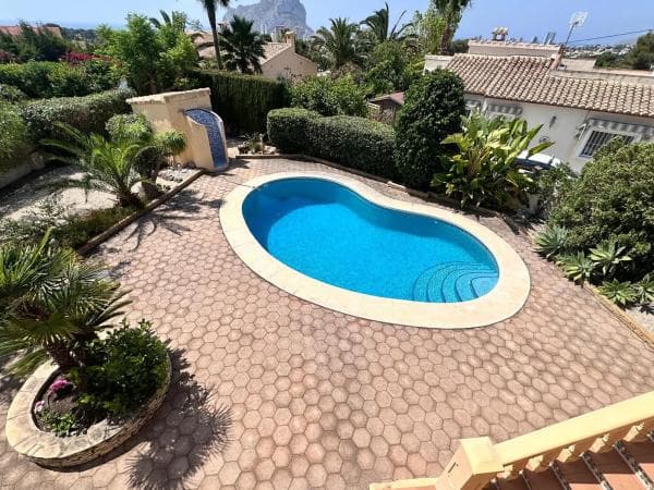 Chalet independiente en venta en Alto UR CARRIO, Calpe
thumbnail 1
