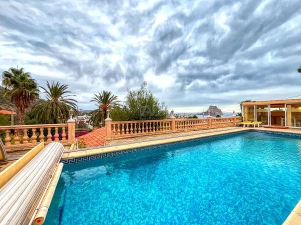 Chalet independiente en venta en maryvilla, Calpe
thumbnail 1