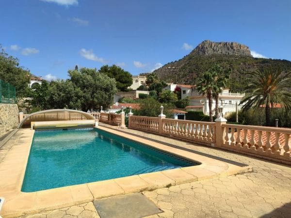 Chalet independiente en venta en maryvilla, Calpe
thumbnail 1
