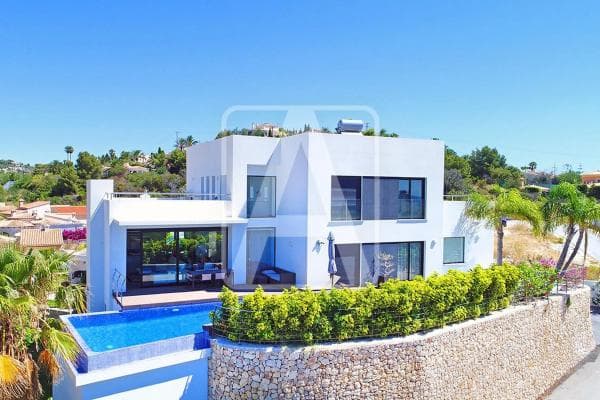 Chalet independiente en venta en Cometa-Carrió, Calpe
photo 1