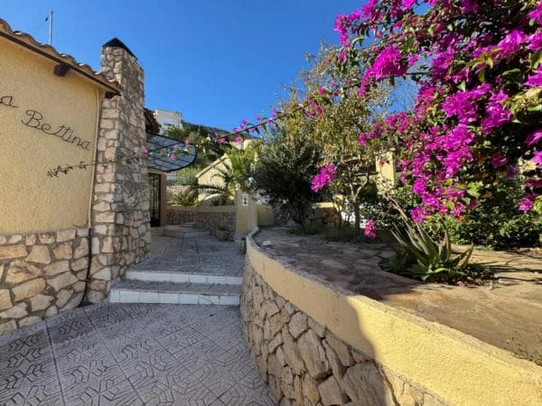 Chalet independiente en venta en Partida Maryvilla, Calpe
thumbnail 1