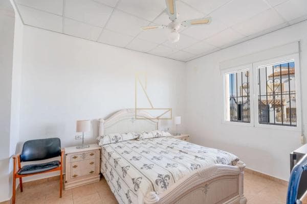 Chalet independiente en venta en Oltamar-Cucarres, Calpe
thumbnail 2