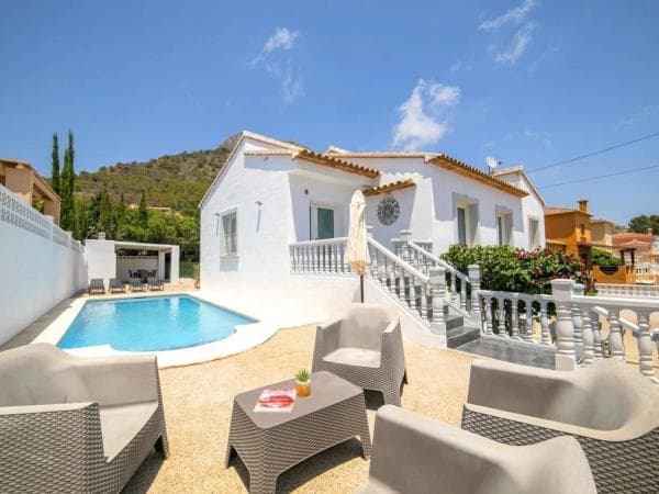 Chalet independiente en venta en Canuta, Calpe
photo 1