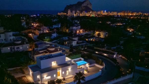 Chalet independiente en venta en Urbanización Gran Sol, Calpe
thumbnail 2
