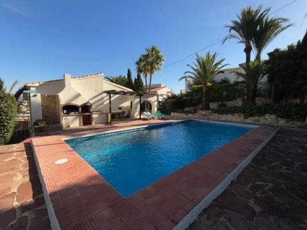 Chalet independiente en venta en maryvilla, Calpe
thumbnail 2