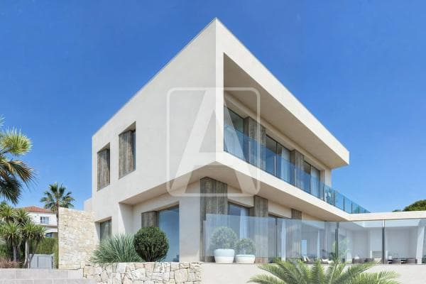 Chalet independiente en venta en Cometa-Carrió, Calpe thumbnail 1