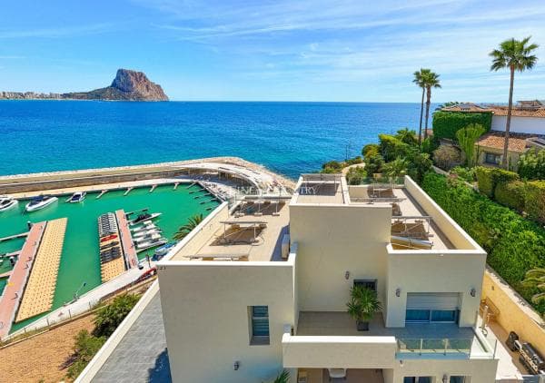 Chalet independiente en venta en Partida Maryvilla, Calpe
thumbnail 1