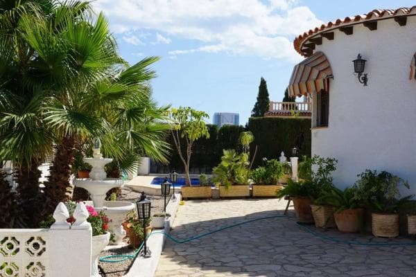Chalet independiente en venta en UR ORTENBACH, Calpe
thumbnail 2
