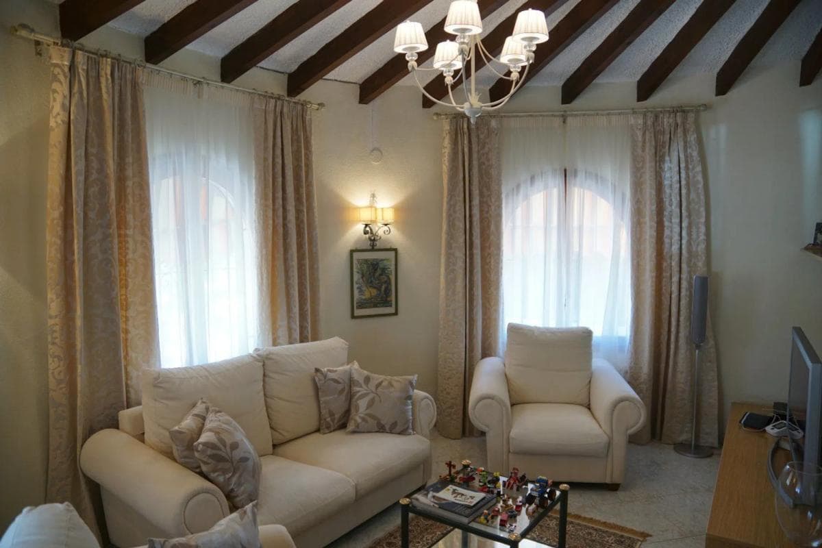 Venta de chalet independiente en UR ORTENBACH, Calpe
photo 5
