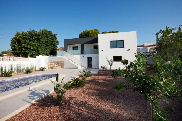Chalet independiente en venta en Cometa-Carrió, Calpe
thumbnail 1
