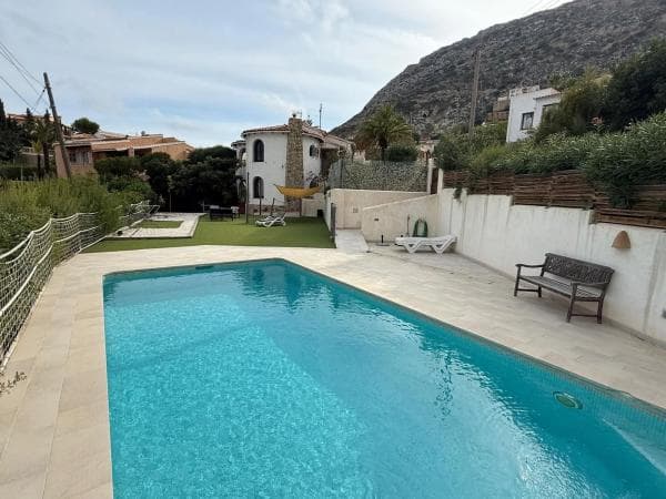 Chalet independiente en venta en Partida Maryvilla, Calpe
photo 1