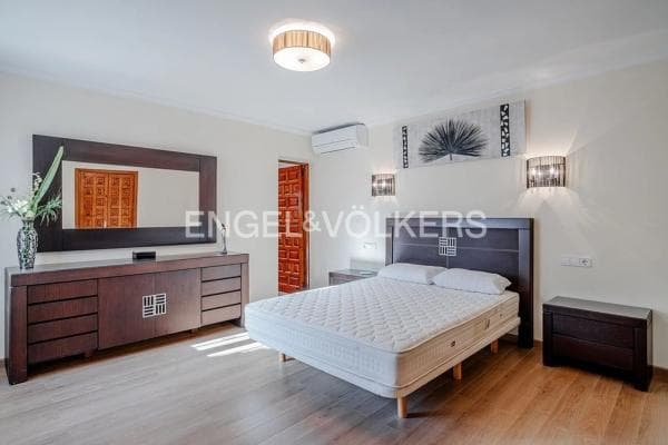 Chalet independiente en venta en maryvilla, Calpe
photo 1