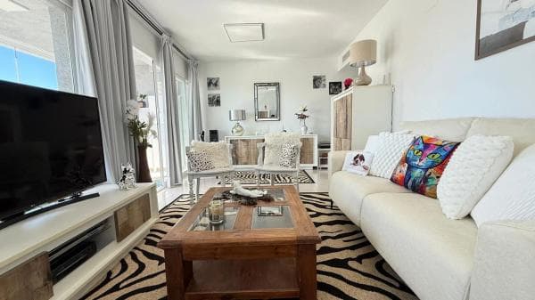 Piso en venta en Calle Dinamarca, 7, Calpe
thumbnail 1