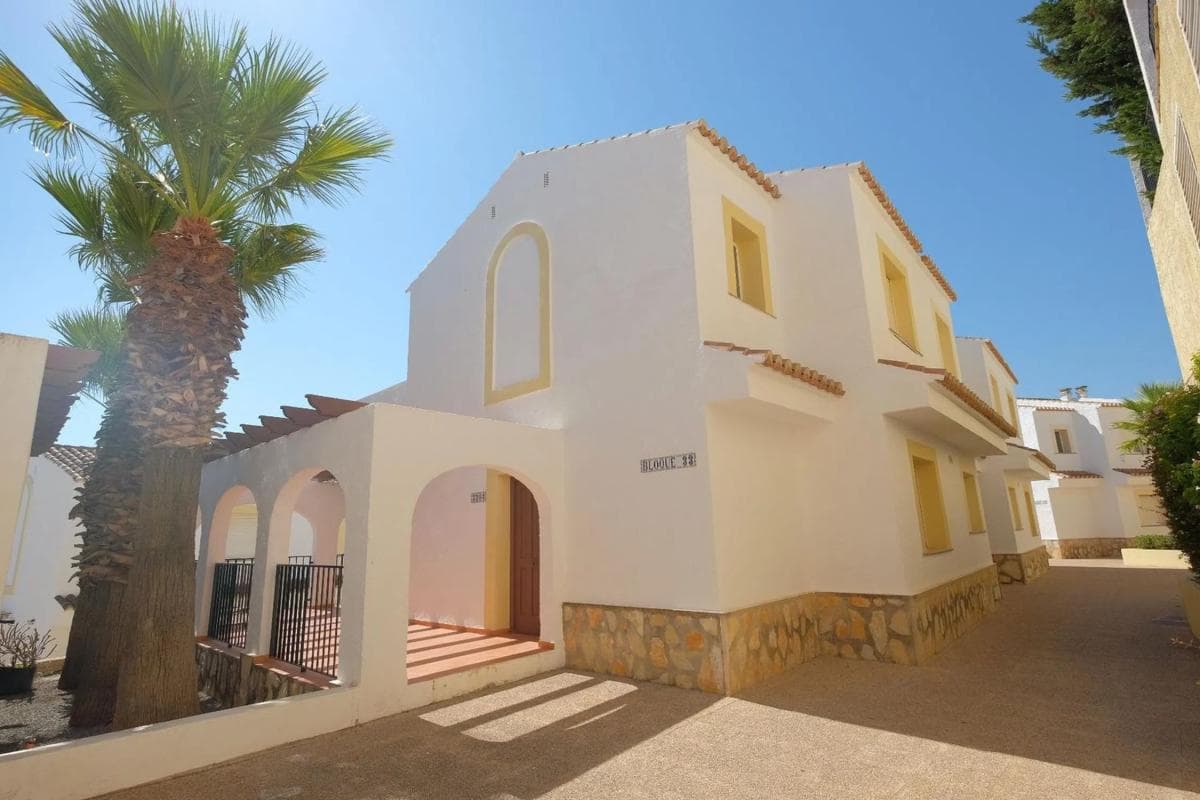 Venta de chalet adosado en Cometa-Carrió , Calpe photo 5