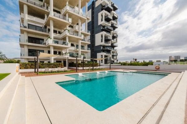 Piso en venta en Calle Estonia, Calpe
photo 1