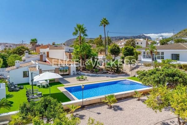 Chalet independiente en venta en Gargasindi, Calpe
photo 1