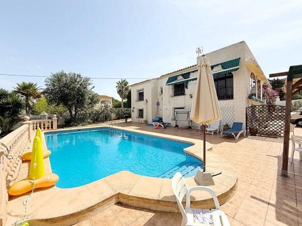 Chalet independiente en venta en Cometa-Carrió, Calpe
thumbnail 1