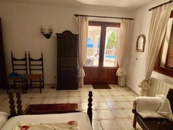 Chalet independiente en venta en Canuta, Calpe
thumbnail 2